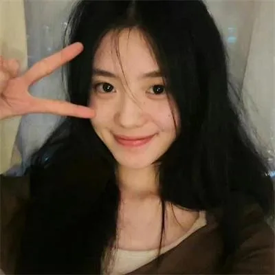 【青春遗憾美学】《升起的烟花，从下面看？还是从侧面看？》：不断重置时间只为和你在一起的夏天