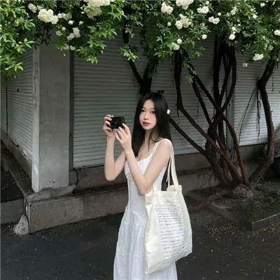 【极致虐心】《任意依恋》金宇彬裴秀智：顶级大明星与卑微纪录片导演的悲情绝恋